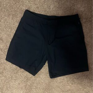 Men’s lululemon navy golf shorts